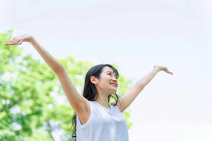 疲労回復した女性